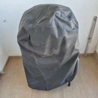 Barbacoa de gas negra y gris