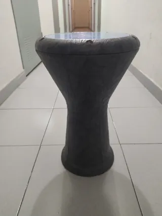 Darbuka de percusión