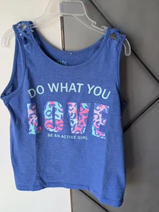 Conjunto 3 camisetas y piratas 7 años