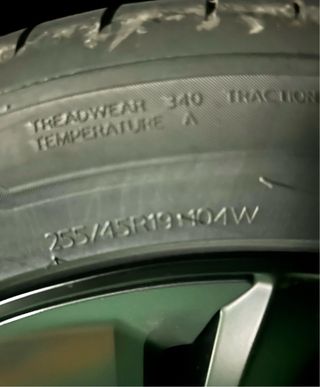 4 Neumáticos Hankook Ventus S1 Evo3 EV 255/45 R19