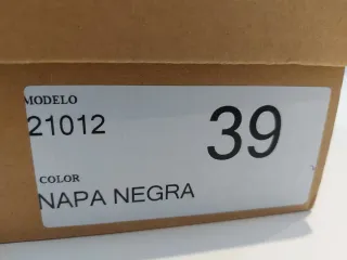 Zapato salon negros.