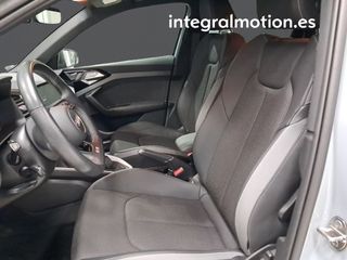 Audi A1 citycarver Black line 35 TFSI 110kW S tr