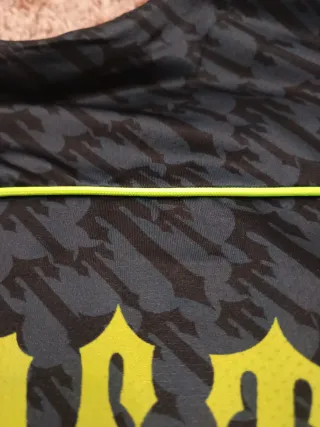 Camiseta Trapstar Negra y Gris