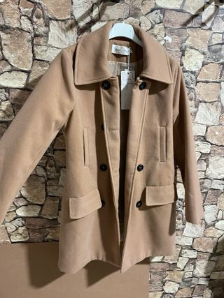 Abrigo camel coreano