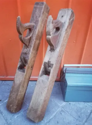 Grandes CEPILLOS ANTIGUOS de carpintero
