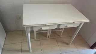 Mesa de cocina extensible blanca