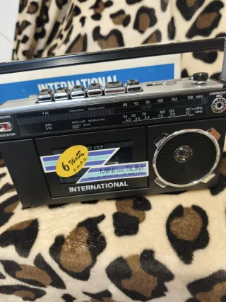 Radiocasete International AG-170