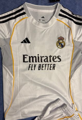 Equipamento Real Madrid Criança Mbappé 10