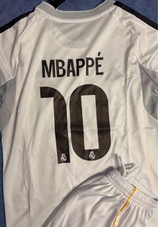 Equipamento Real Madrid Criança Mbappé 10