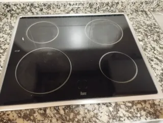 Horno Teka HI435ME con vitrocerámica