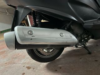 Suzuki Burgman 200 2014