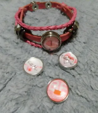 Nueva Pulsera mujer con 4 dijes amor