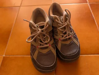 Zapatos de montaña mujer