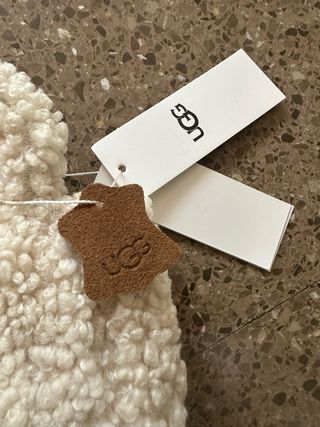 Bolso borreguito UGG beige