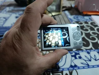 Canon IXUS 105 para arreglar o piezas