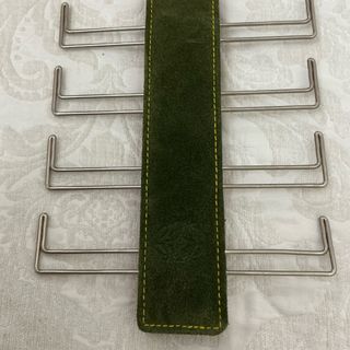 Percha para corbatas El Corte Inglés verde