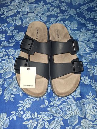 Sandalias Pull&Bear negras y marrones