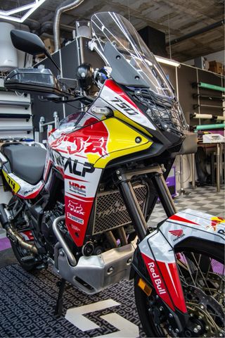 Honda Transalp XL750 2024