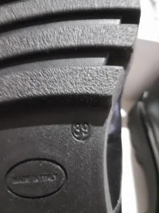 Scarpe donna Patty B nere con strass