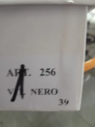 Scarpe donna Patty B nere con strass