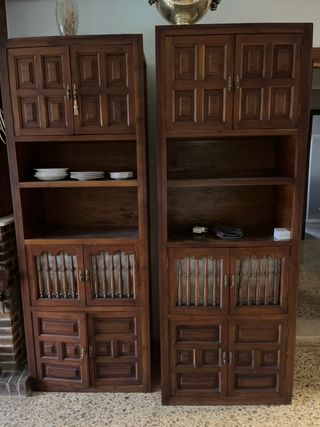 Mueble de madera estilo rústico