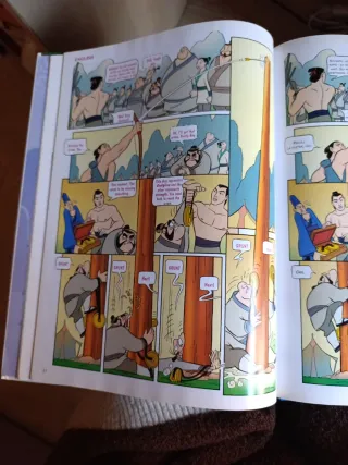 Libro Mulan en Ingles y Catalán