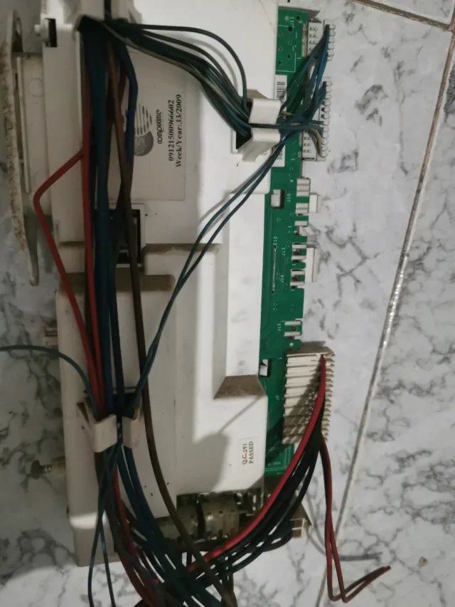 Motor Lavadora Indesit Centralita Bomba vacio