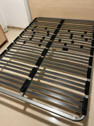 Colchón d muelles con visco más  somier de laminas