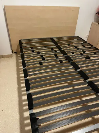 Colchón d muelles con visco más  somier de laminas