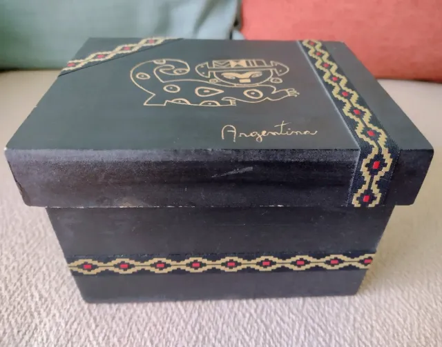 Caja decorada Argentina