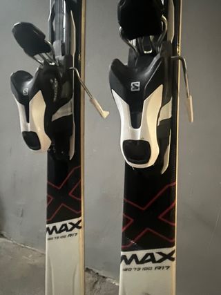 Esquís Salomon R17 MAX