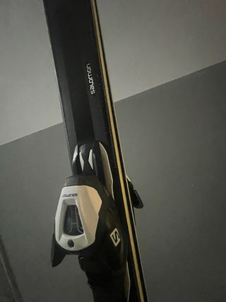 Esquís Salomon R17 MAX