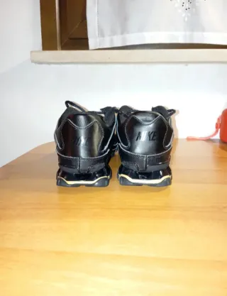 Scarpe Nike Reax TR 8 Nero oro