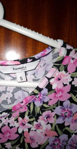 Vestido floral talla S amplia