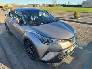 Toyota C-HR 2018 advance auto en muy buen estado