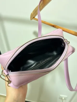 Mala lilás a tira colo