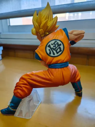 Figura Goku SSJ Dragon Ball Z