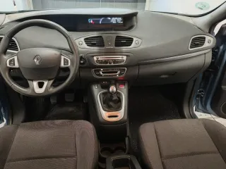 Renault Scenic 2011