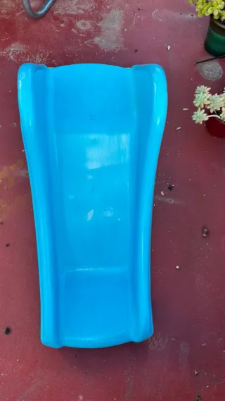 Tobogán infantil azul y verde