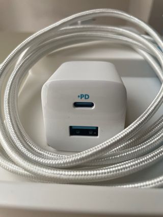 Cargador Anker 2 Puertos USB-C y USB-A