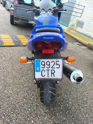 Suzuki Bandit GSF 600 A2