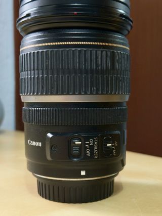 Objetivo Canon EF-S 17-55mm f/2.8 IS USM