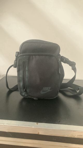 Bandolera Nike Negra