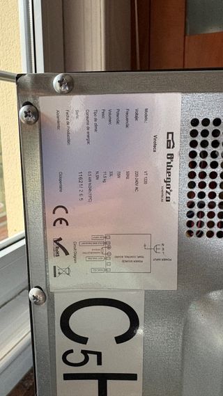 Vinoteca Orbegozo VT1220 12 botellas nueva!