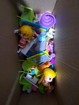 Conjunto Pin y Pon, caravana, coche y escuela.