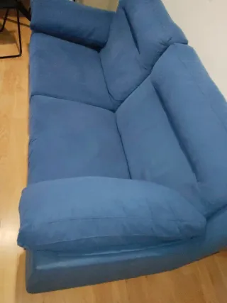 Sofá azul 2 plazas