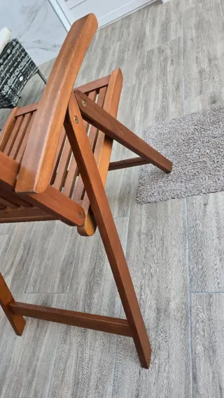 Sillón de jardín de madera reclinable