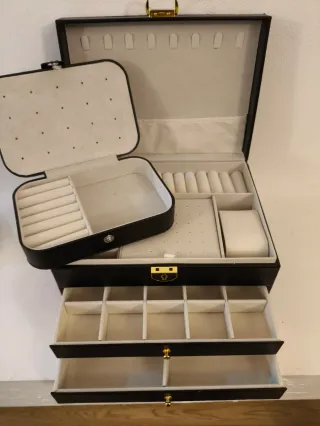 Set Portagioie Nero e Oro