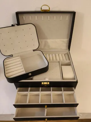 Set Portagioie Nero e Oro