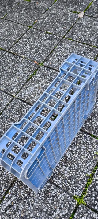 Cajas "gavetas" apilables grises